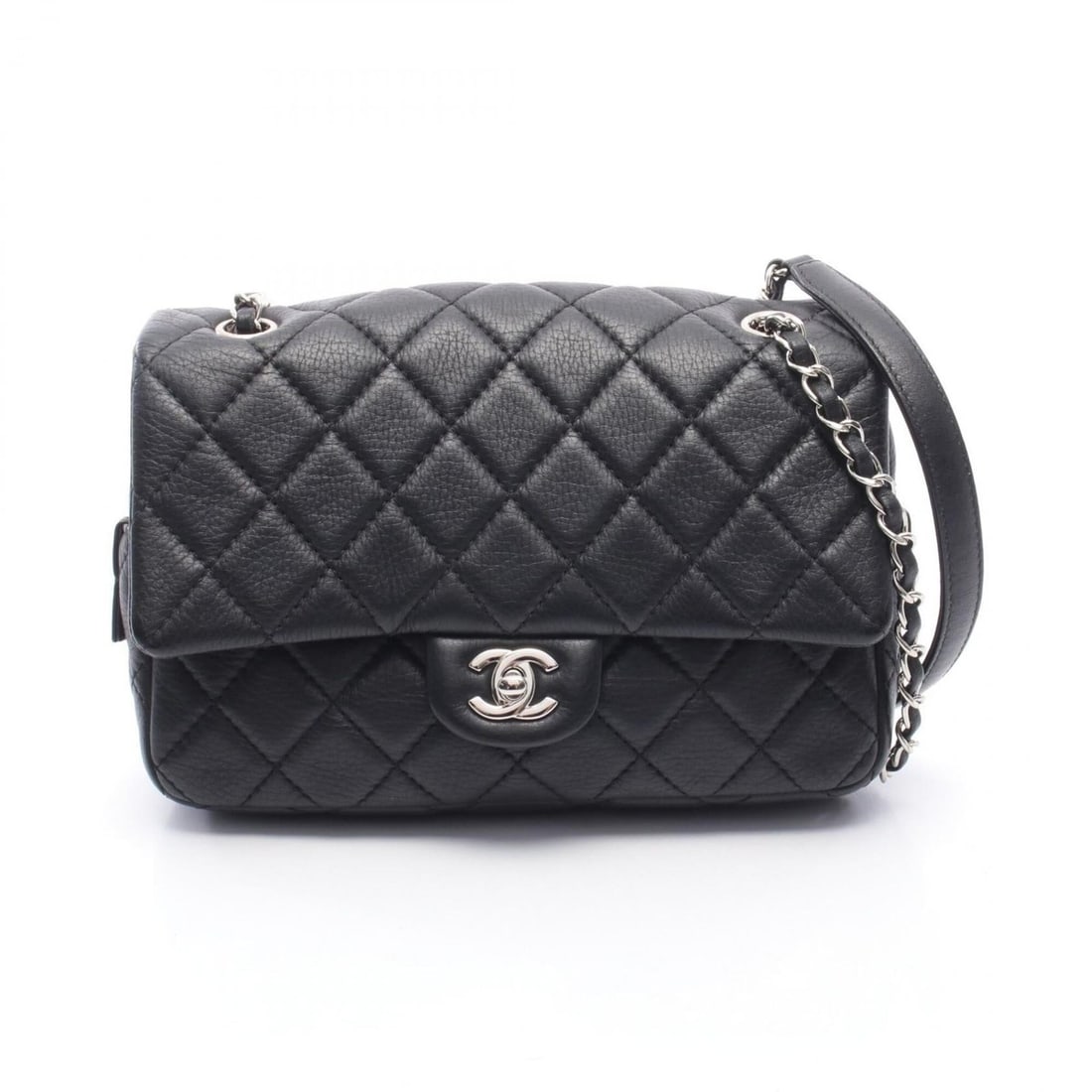 Chanel Matelassé Chain Shoulder Bag, Handbag, Leather, Women's, Black: --- Catalog ---Category: SizeSize (HxWxD): 17cm x 24cm x 6cm / 6.69'' x 9.44'' x 2.36''Category: DesignType: Handbag, Shoulder bagColor: BlackGender: WomenMaterial: Leather Hardware Color: SilverCateg