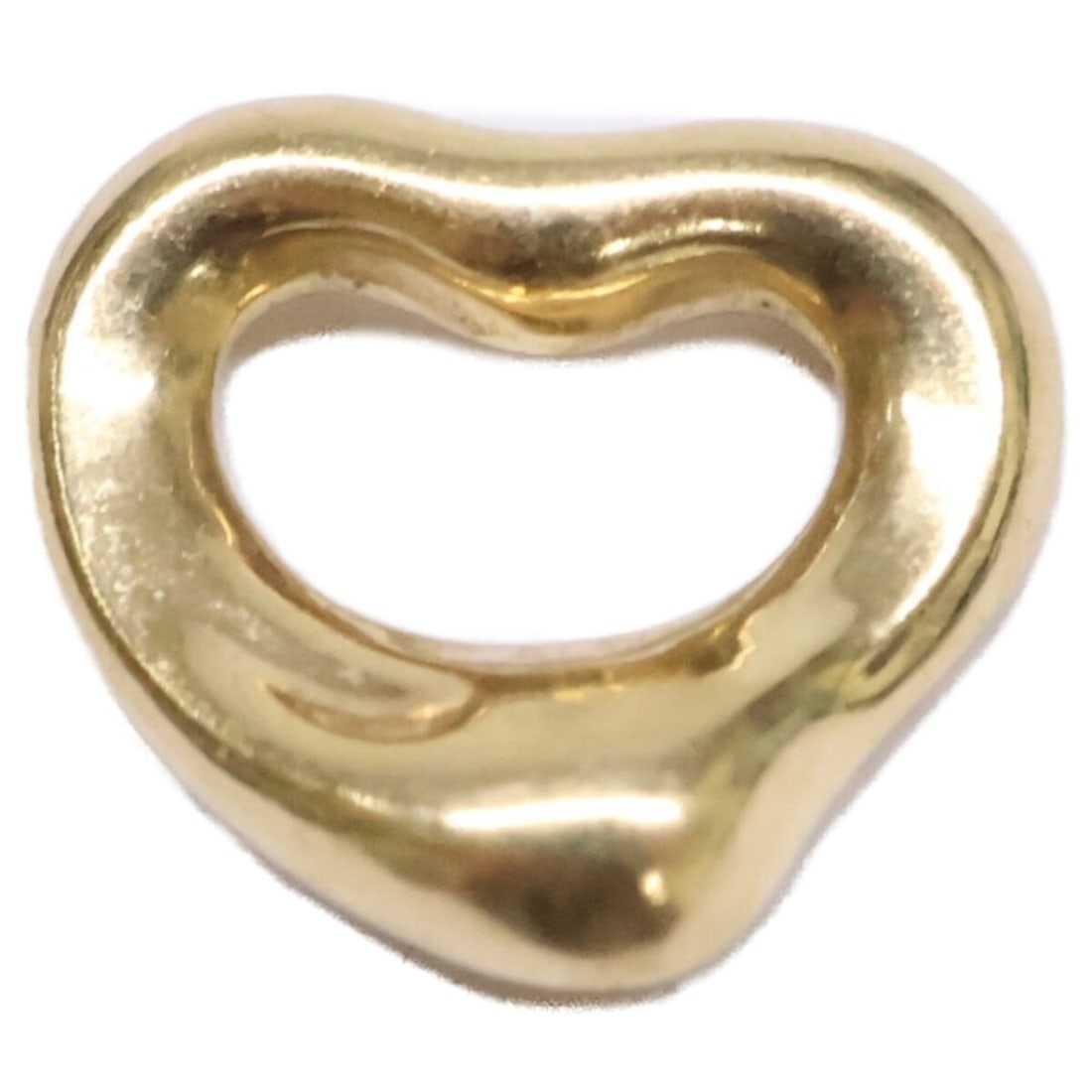 TIFFANY&Co. Tiffany Au750 Open Heart Pendant Top Extra Mini Yellow Gold Women's: --- Catalog ---Category: SizePendant Size: 6mm x 7mm / 0.23'' x 0.27''Category: DesignColor: Yellow goldGender: WomenMaterial: Yellow gold (18K)Necklace Type: PendantCategory: GeneralBrand: Tiffany---