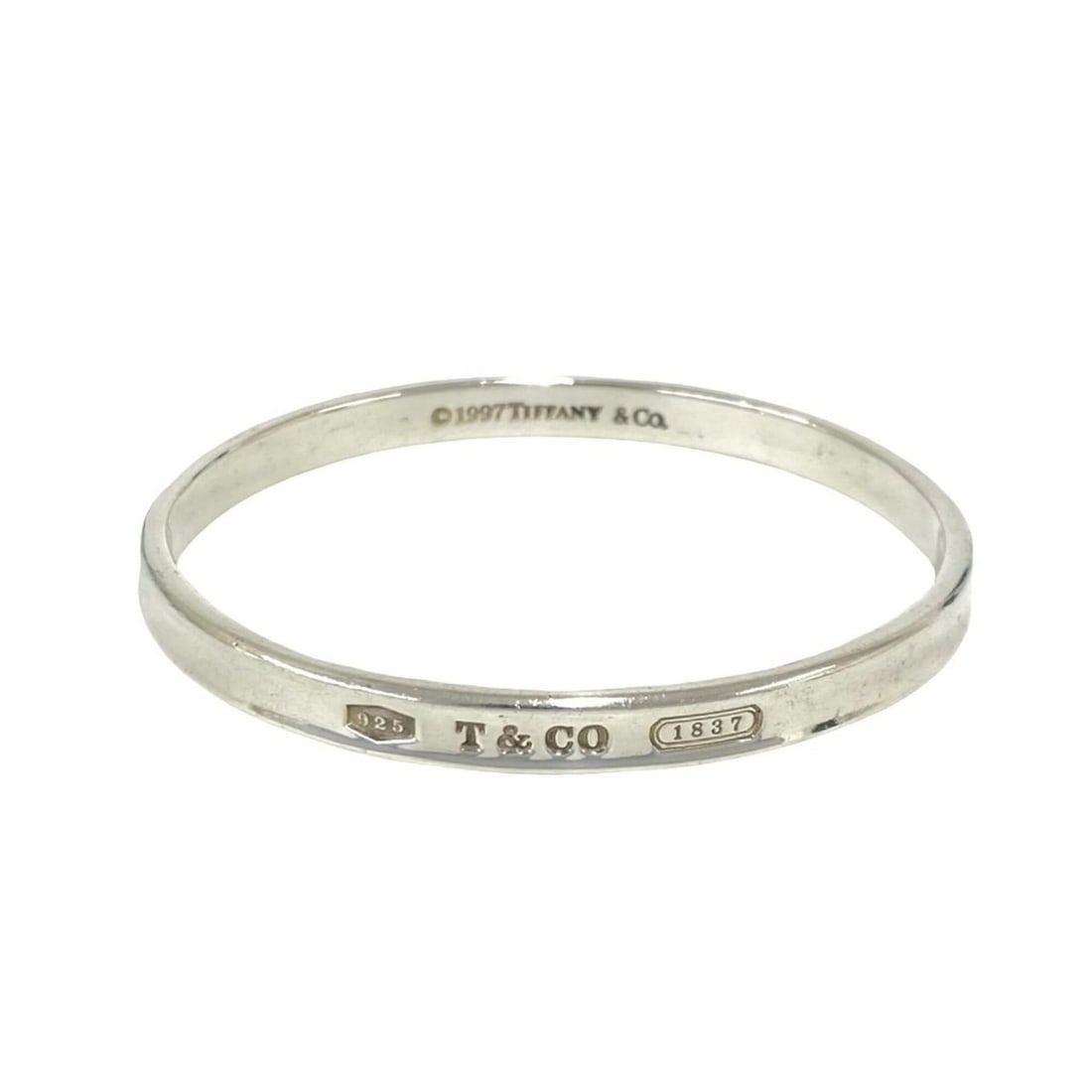 TIFFANY&Co. Tiffany Vintage Narrow Bangle Sterling Silver 925 Bracelet 58731: --- Catalog ---Category: SizeLength: 19cm / 7.48''Category: DesignType: BangleColor: SilverGender: WomenMaterial: Silver 925Category: GeneralBrand: Tiffany--- Item List ---Section: ConditionRanking: R
