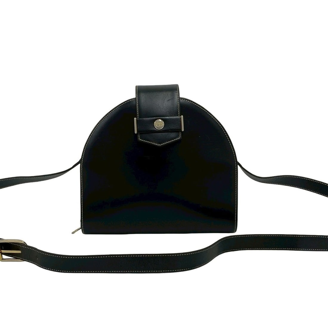 Christian Dior Vintage CD Logo Hardware Leather Shoulder Bag Pouch Black 64897: --- Catalog ---Category: SizeSize (HxWxD): 20.5cm x 22cm x 7.5cm / 8.07'' x 8.66'' x 2.95''Category: DesignType: Pochette, Shoulder bagColor: BlackGender: WomenMaterial: Leather Category: GeneralBrand