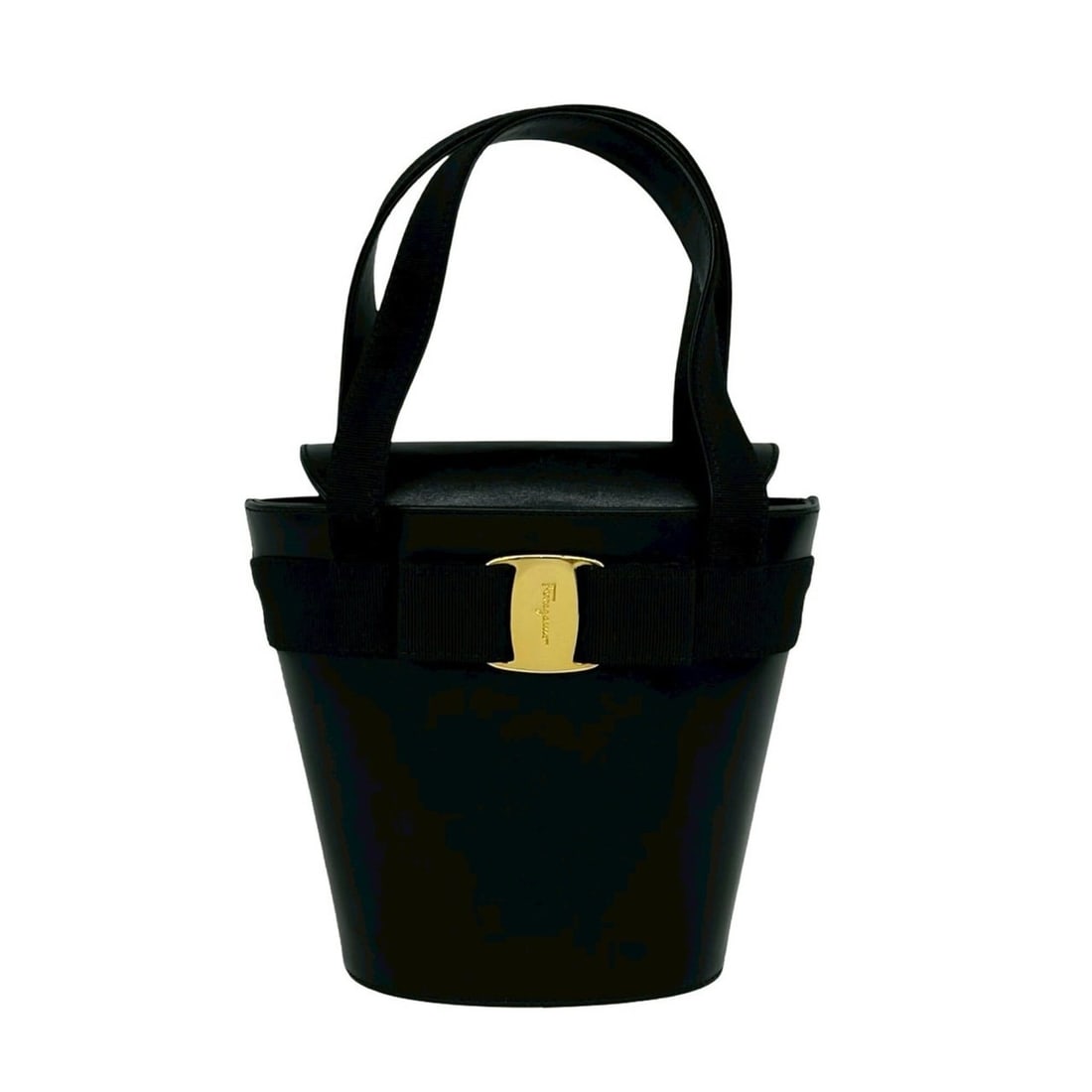 Salvatore Ferragamo Vintage Vara Ribbon Leather Handbag, Black, 25560: --- Catalog ---Category: SizeSize (HxWxD): 17cm x 13.5cm x 8cm / 6.69'' x 5.31'' x 3.14''Category: DesignType: HandbagColor: BlackGender: WomenMaterial: Leather Category: GeneralBrand: Salvatore Ferra