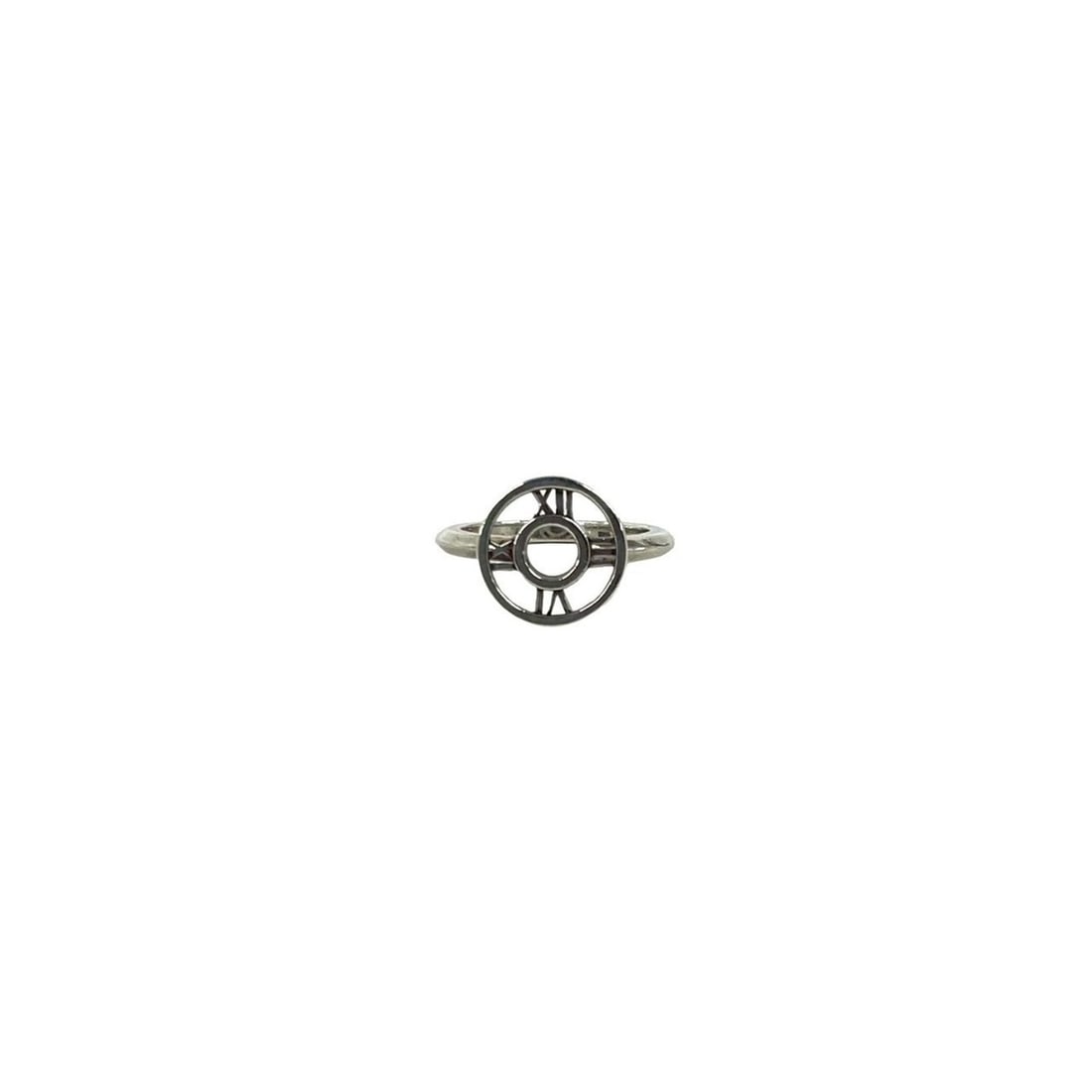 TIFFANY&Co. Tiffany Vintage Atlas Medallion Ring, Sterling Silver 925, Silver, Item Number 27375: --- Catalog ---Category: SizeJP Size: 14US Size: 7Category: DesignType: Band ringColor: SilverGender: WomenMaterial: Silver 925Category: GeneralBrand: Tiffany--- Item List ---Section: ConditionRanking