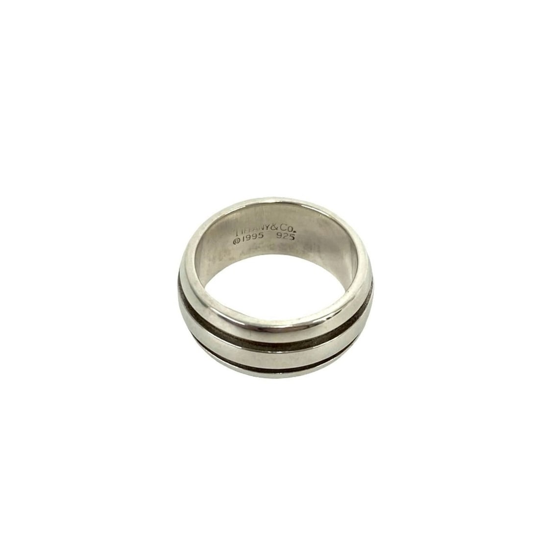 TIFFANY&Co. Vintage Grooved Double Line Ring, Sterling Silver 925, with pouch. (Price: 5940): --- Catalog ---Category: SizeJP Size: 14US Size: 7Category: DesignType: Band ringColor: SilverGender: WomenMaterial: Silver 925Category: GeneralBrand: Tiffany--- Item List ---Section: