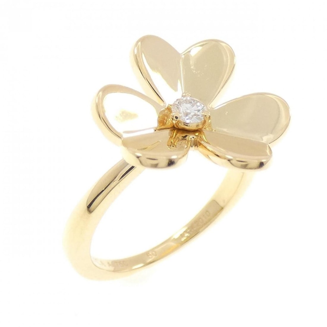 Van Cleef & Arpels Frivole Small Ring: --- Catalog ---Category: SizeJP Size: 10US Size: 5.5Category: DesignType: Band ringGender: WomenMaterial: Yellow gold (18K)Category: GeneralMPN: VCARP2DS00Brand: Van Cleef & Arpels--- Item List