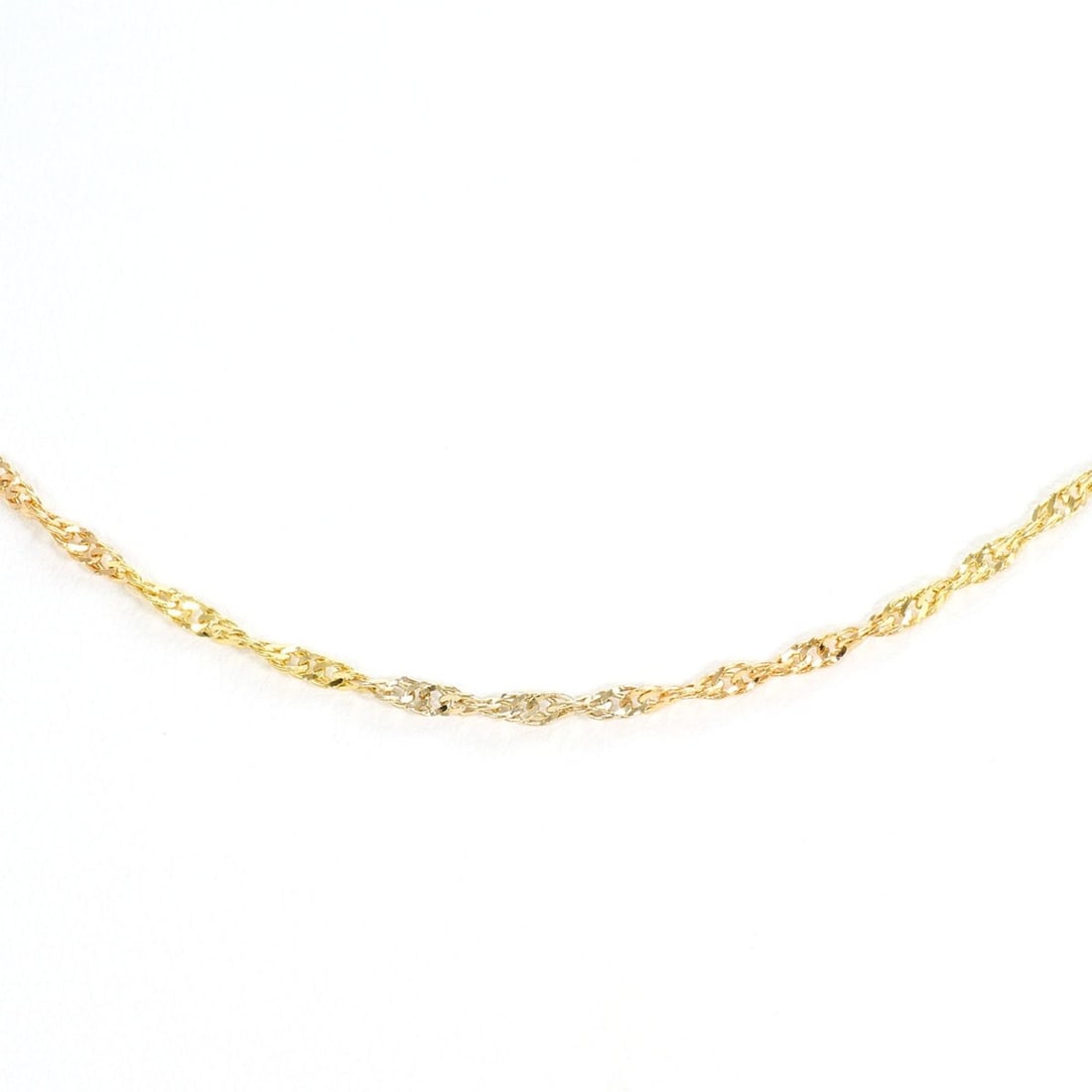 18K (18-karat) Yellow Gold Necklace, Total Weight 3.4g, 40cm, Jewelry: --- Catalog ---Category: SizeWeight: 3.4g / 0.11oz.Neck Circumference: 40 cm / 15.74''Category: DesignColor: Pink gold, White gold, Yellow goldMetal: Gold, White GoldGender: WomenMaterial: Pink gold (