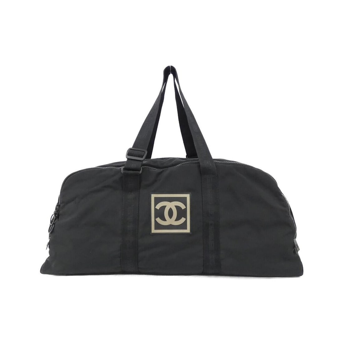 Chanel Sport Line 19977 Boston Bag: --- Catalog ---Category: SizeSize (HxWxD): 32cm x 65cm x 26cm / 12.59'' x 25.59'' x 10.23''Category: DesignType: Boston bagColor: BlackGender: Men,WomenMaterial: Canvas Category: GeneralBrand: