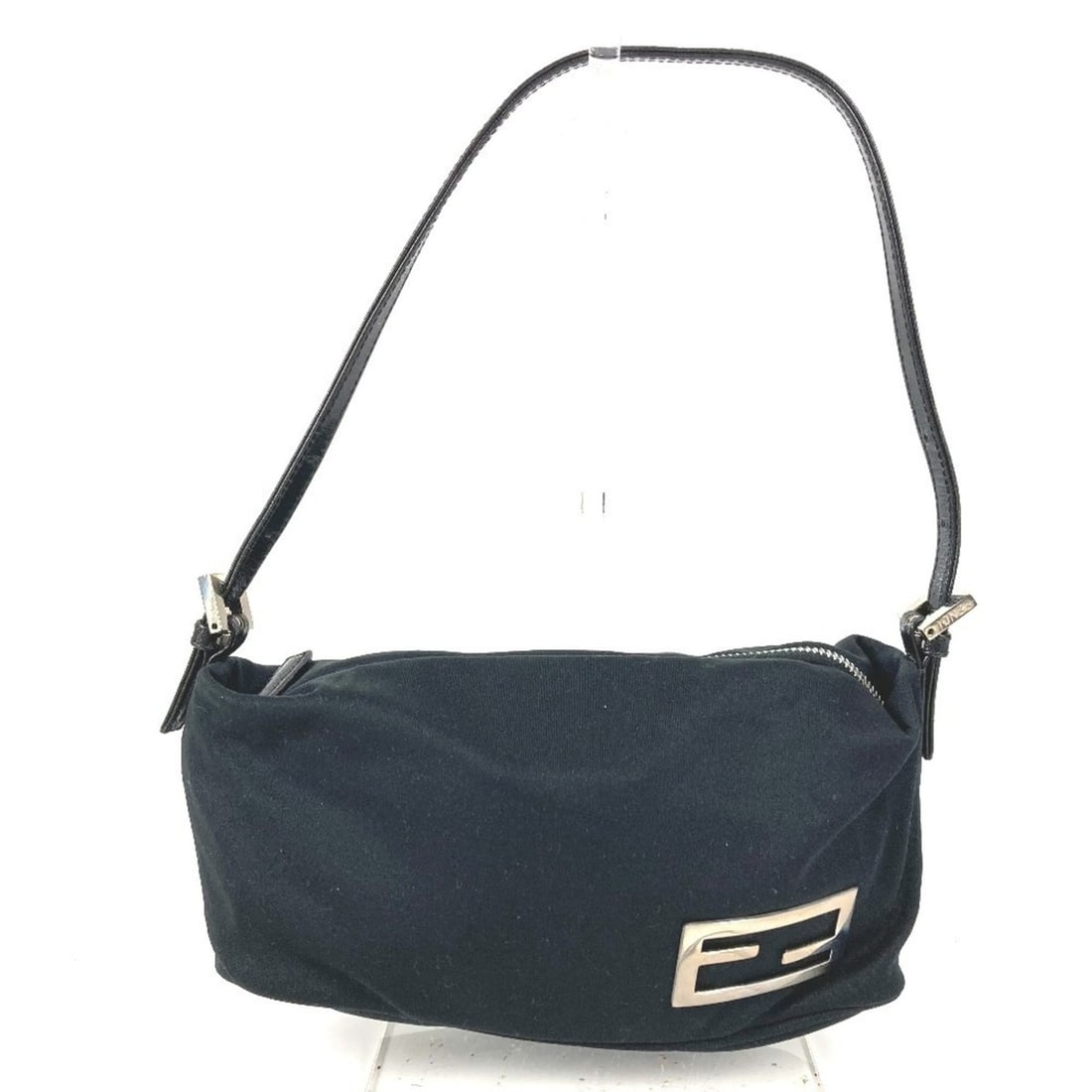 FENDI FF logo bag, shoulder jersey leather, men's and women's, black.: --- Catalog ---Category: SizeSize (HxWxD): 13cm x 22.5cm / 5.11'' x 8.85''Category: DesignType: Shoulder bagColor: Black, SilverGender: Men,WomenMaterial: Jersey , Leather Category: GeneralBrand: Fend