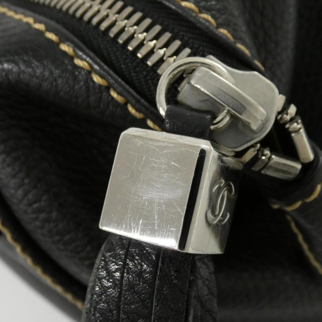Chanel 22386 Shoulder Bag - 4
