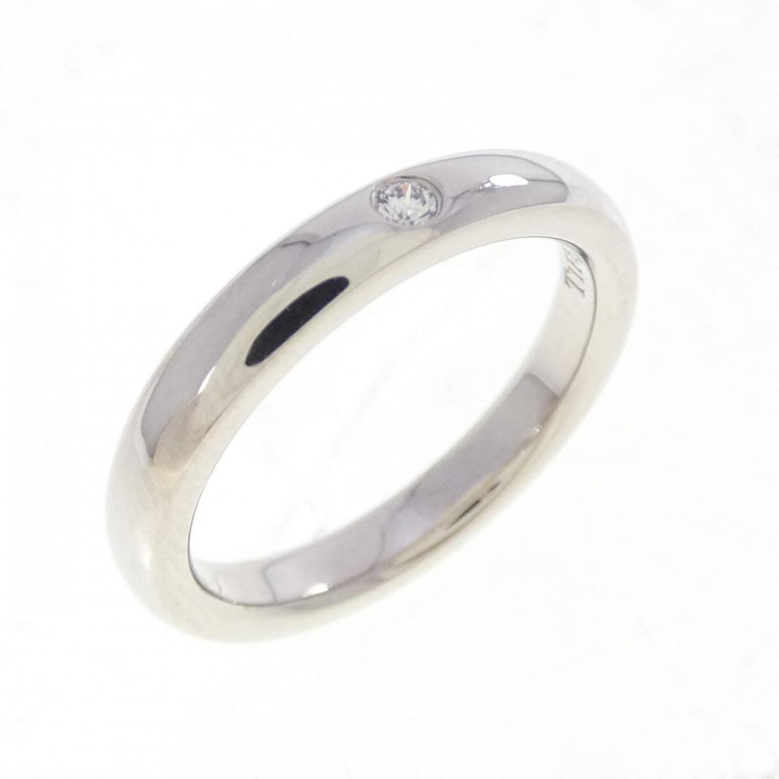 Tiffany Stacking Band Ring: --- Catalog ---Category: SizeJP Size: 6.5US Size: 3.5Category: DesignType: Band ringColor: SilverGender: WomenMaterial: Platinum 950Category: GeneralBrand: Tiffany--- Item List ---Section: ConditionRa