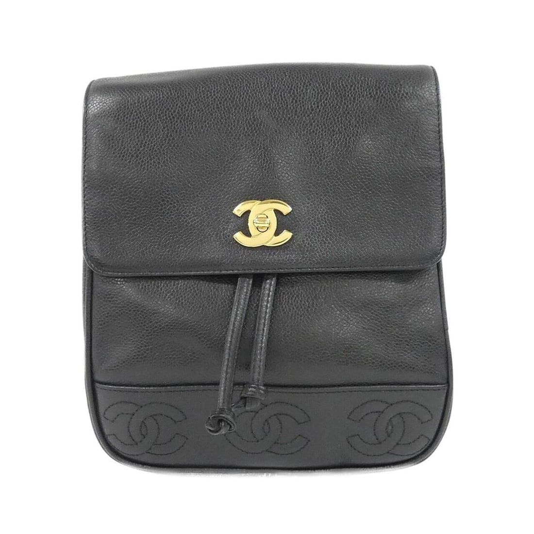 Chanel 07266 Backpack: --- Catalog ---Category: SizeSize (HxWxD): 23cm x 22cm x 10cm / 9.05'' x 8.66'' x 3.93''Category: DesignType: BackpackColor: BlackGender: WomenMaterial: Grained Calfskin Category: GeneralMPN: