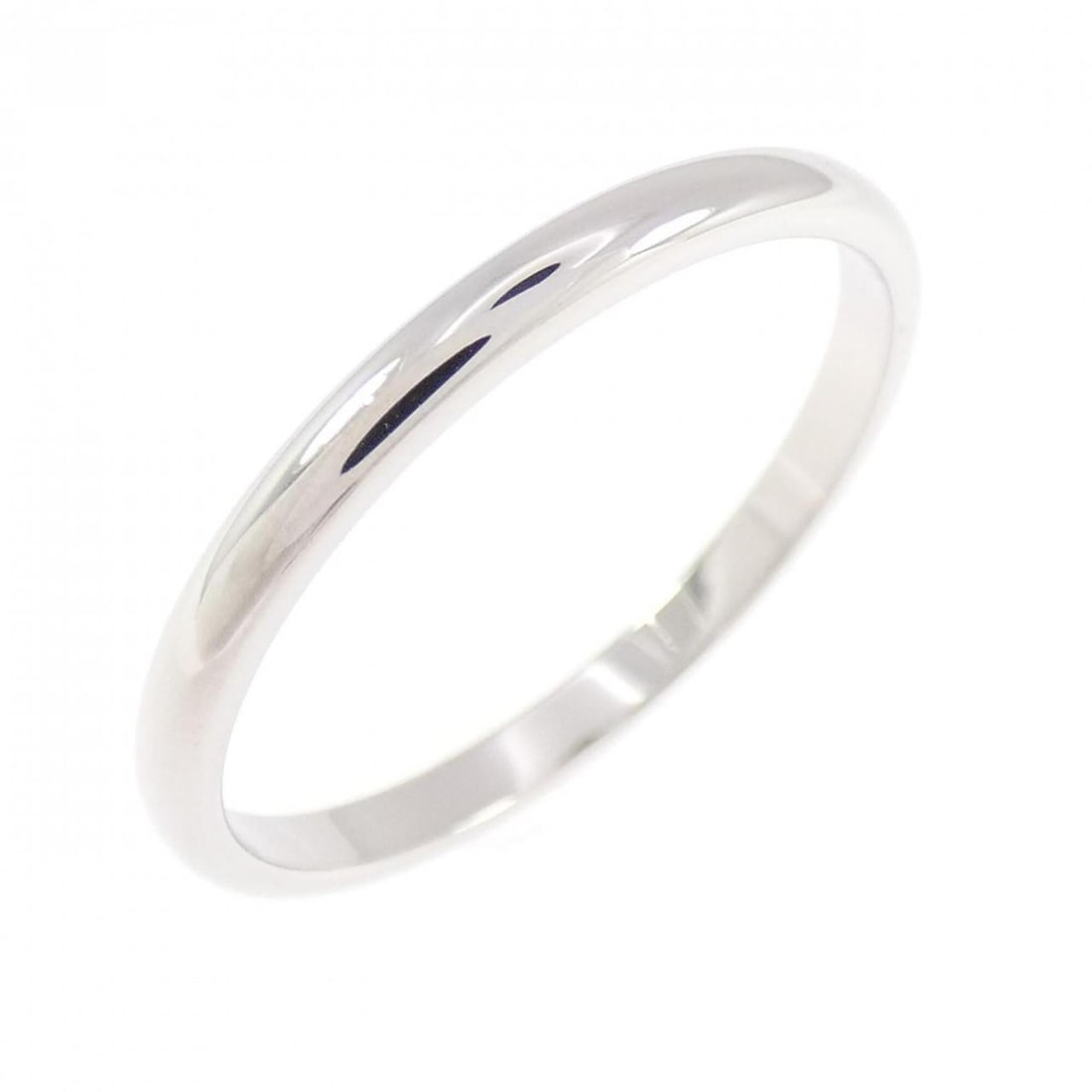 Cartier wedding ring: --- Catalog ---Category: SizeJP Size: 17.5US Size: 8.5Category: DesignType: Wedding ringColor: SilverGender: WomenMaterial: Platinum 950Category: GeneralMPN: CRB4078000Brand: Cartier--- Item List