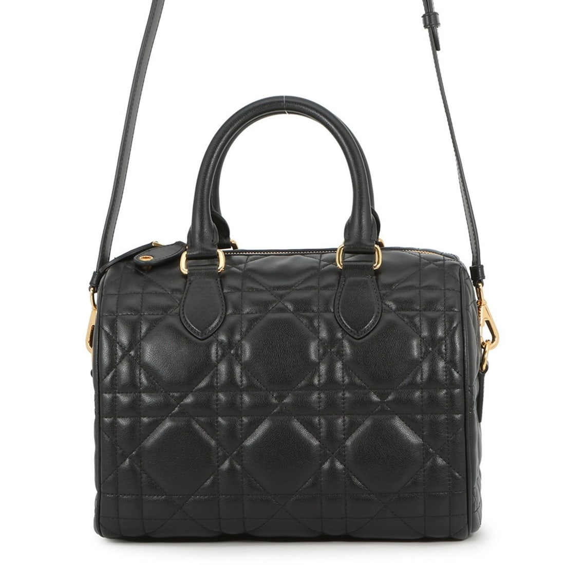 Christian Dior Macro Cannage Groove 25 Medium Calf Leather Handbag M1365UBOL 2-way Black for Women: --- Catalog ---Category: SizeWeight: 940g / 2.07lb.Size (HxWxD): 19cm x 26cm x 16.5cm / 7.48'' x 10.23'' x 6.49''Strap Length: 114.5cm - 129.5cm / 45.07'' - 50.98''Category: DesignType: HandbagColor: 