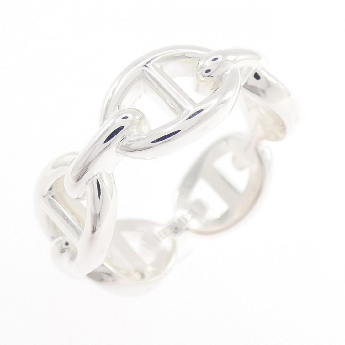 Hermes Hermès Chaine d'Ancre Enchainée Ring: --- Catalog ---Category: SizeUS Size: 6.5Brand Size: 53Category: DesignType: Band ringColor: SilverGender: WomenMaterial: Silver 925Category: GeneralMPN: H109507BBrand: Hermes--- Item List