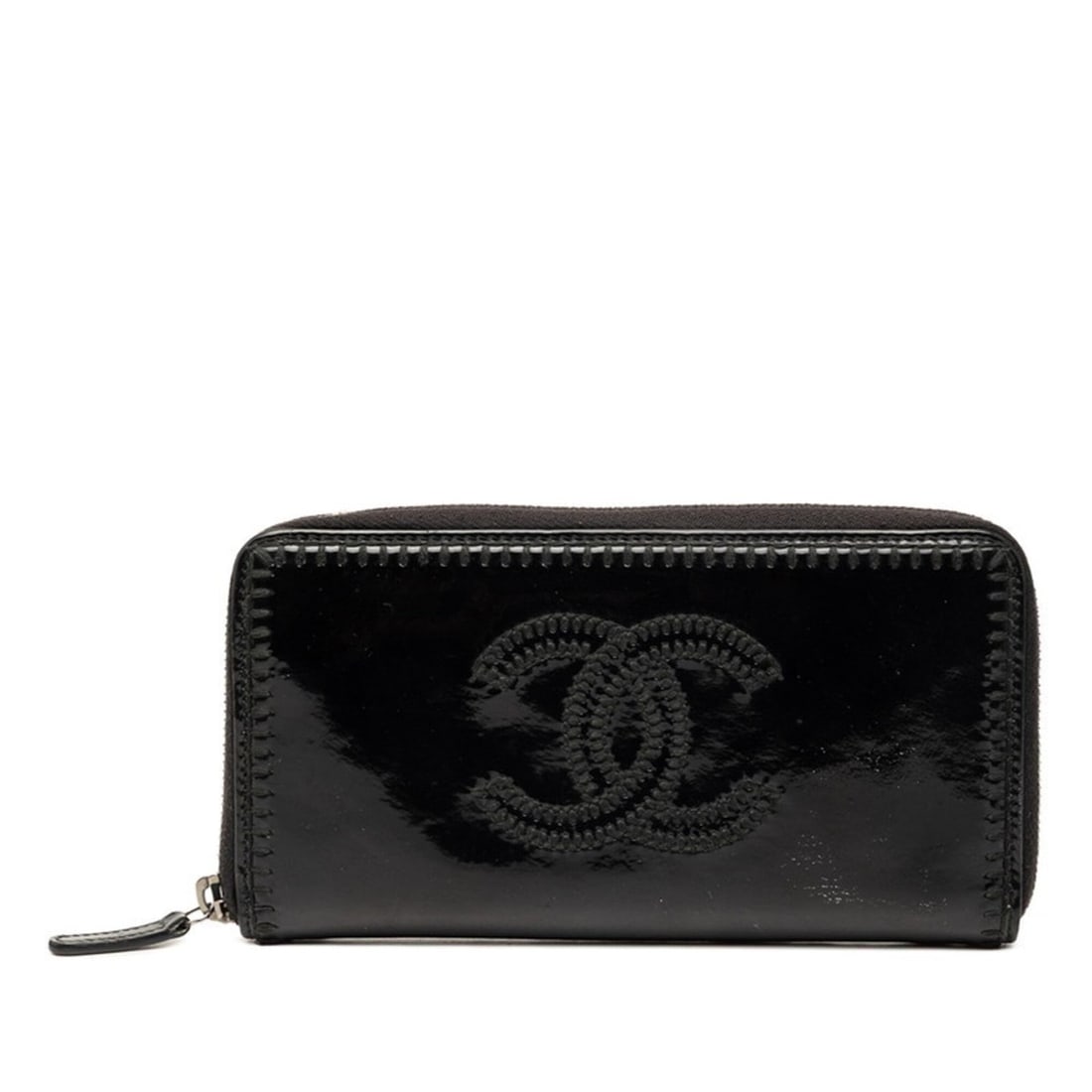 Chanel Coco Mark Round Zipper Long Wallet, Black Patent Leather, Women's CHANEL: --- Catalog ---Category: SizeSize (HxWxD): 10.5cm x 19cm x 2cm / 4.13'' x 7.48'' x 0.78''Category: DesignType: Long wallet (bi-fold)Color: BlackGender: WomenClosure: ZipperMaterial: Patent leather Cat
