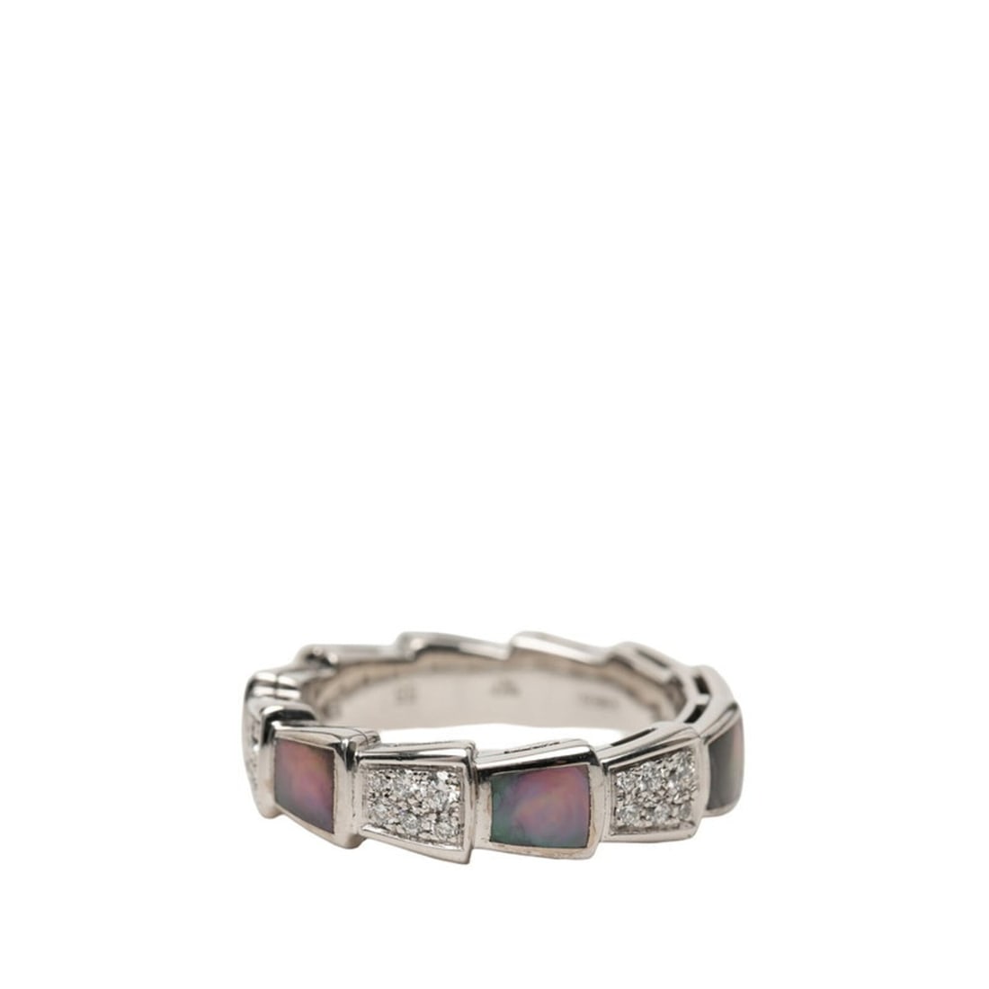 BVLGARI Silver 18KWG White Gold Diamond 0.42ct Mother-of-Pearl Serpenti Viper Ring for Women 1: --- Catalog ---Category: SizeJP Size: 14US Size: 7Category: DesignType: Band ringColor: White goldStone: DiamondGender: WomenMaterial: White gold (18K)Weight (ct.): 0.42Category: GeneralBrand: Bvlgari