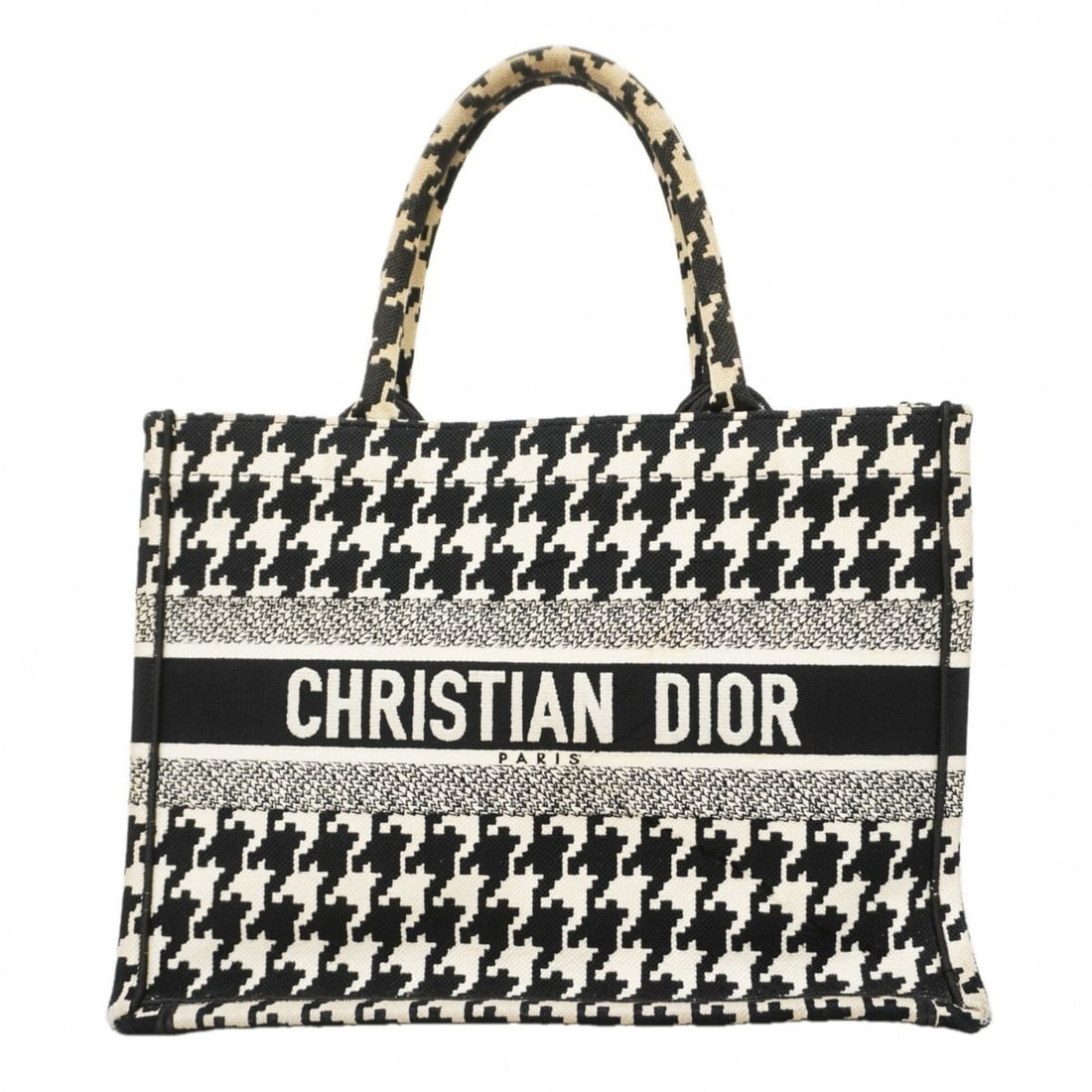 Christian Dior Book Tote Bag, Canvas, White/Black, Women's, P2888217: --- Catalog ---Category: SizeSize (HxWxD): 26cm x 36cm x 16.5cm / 10.23'' x 14.17'' x 6.49''Category: DesignType: Tote bagColor: Black, WhiteGender: WomenMaterial: Canvas Category: GeneralBrand: Chris