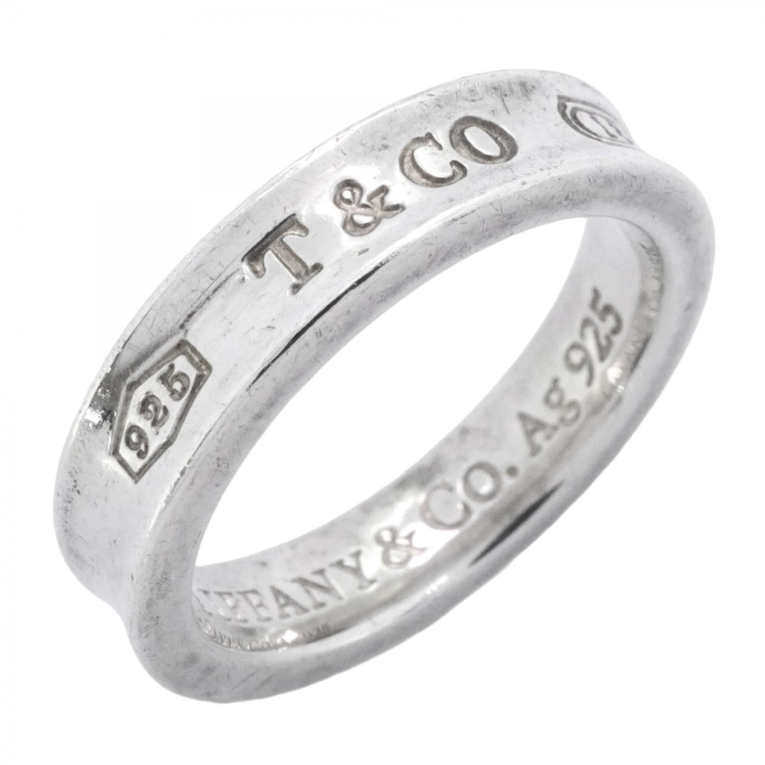 Tiffany & Co. Narrow Ring, Sterling Silver 925, Size 6, Women's: --- Catalog ---Category: SizeJP Size: 6US Size: 3.5Category: DesignType: Band ringGender: WomenMaterial: Silver 925Category: GeneralBrand: Tiffany--- Item List ---Section: ConditionRanking: Rank AB Us