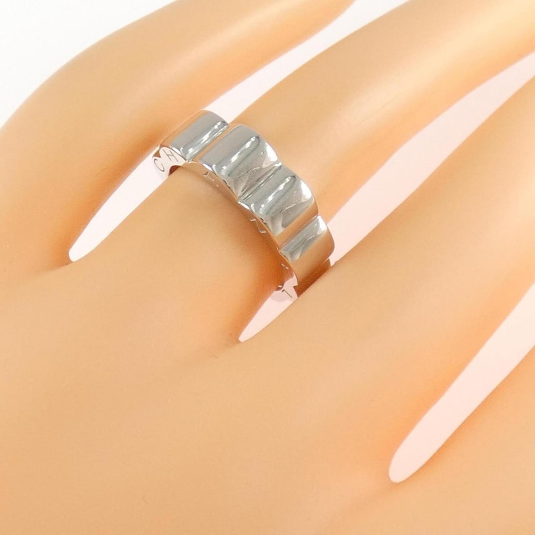 Chanel Profile de Camélia Small Ring - 5