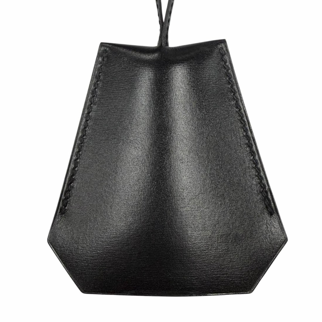HERMES Vintage Silver Hardware Margiela Era Clochette Leather Necklace Black ?B Stamp Made in: --- Catalog ---Category: SizePendant Size: 77mm x 77mm / 3.03'' x 3.03''Neck Circumference: 43.3 cm / 17.04''Category: DesignColor: BlackGender: WomenMaterial: LeatherNecklace Type: NecklaceCategory: 