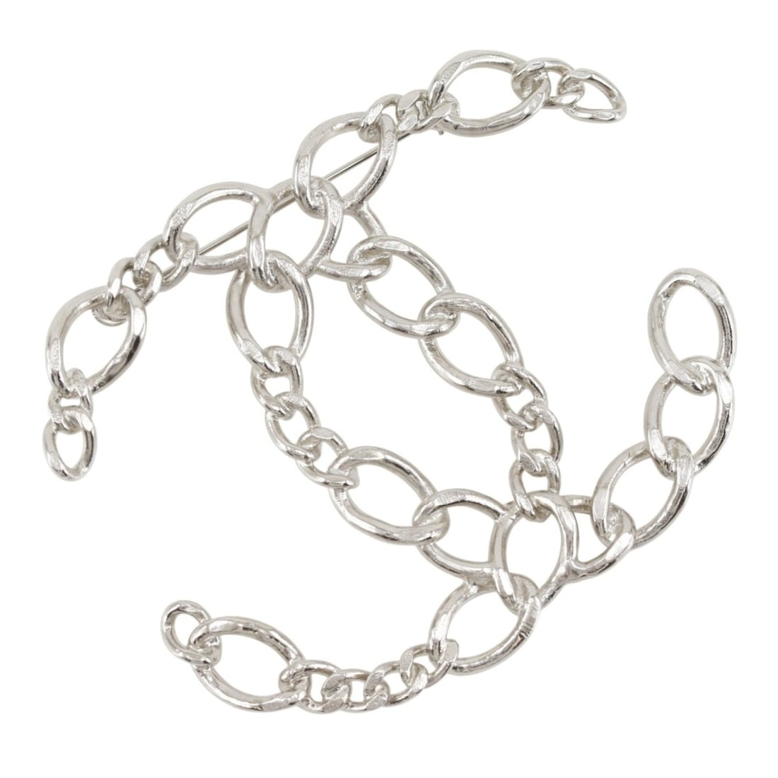 Chanel Coco Mark Brooch, Openwork Chain, Metal, Made in France, 2006, Silver, 06P, Approx. 40g,: --- Catalog ---Category: SizeSize (HxWxD): 7cm x 9.5cm / 2.75'' x 3.74''Category: DesignType: BroochColor: SilverGender: WomenMaterial: MetalCategory: GeneralBrand: ChanelCountry of Origin: France--- 