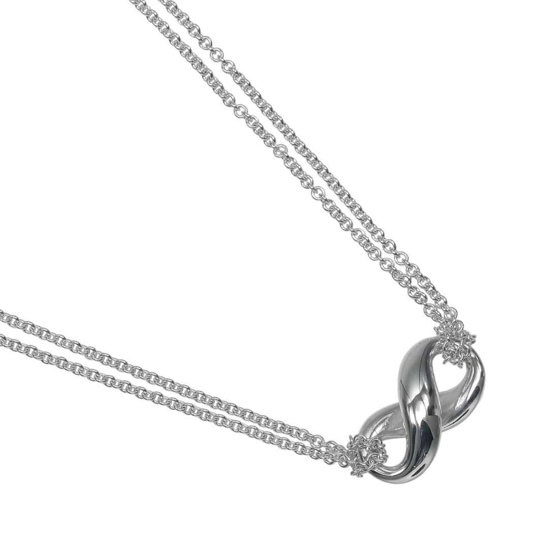 Tiffany & Co. Infinity Double Chain Necklace, Sterling Silver 925, Approx. 7.84g: --- Catalog ---Category: SizePendant Size: 9.8mm x 18.7mm / 0.38'' x 0.73''Neck Circumference: 40 cm / 15.74''Category: DesignGender: WomenMaterial: Silver 925Necklace Type: NecklaceCategory: GeneralB