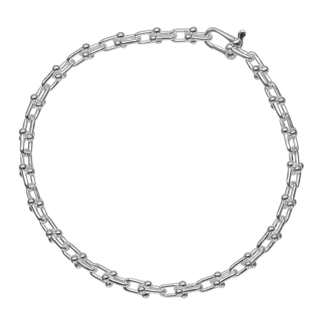 Tiffany HardWear Microlink Bracelet, wrist circumference approx. 17cm, 925 sterling silver, 7.16g.: --- Catalog ---Category: SizeLength: 17cm / 6.69''Category: DesignType: Charm braceletGender: WomenMaterial: Silver 925Category: GeneralBrand: Tiffany--- Item List ---Section: ConditionRanking: Rank A