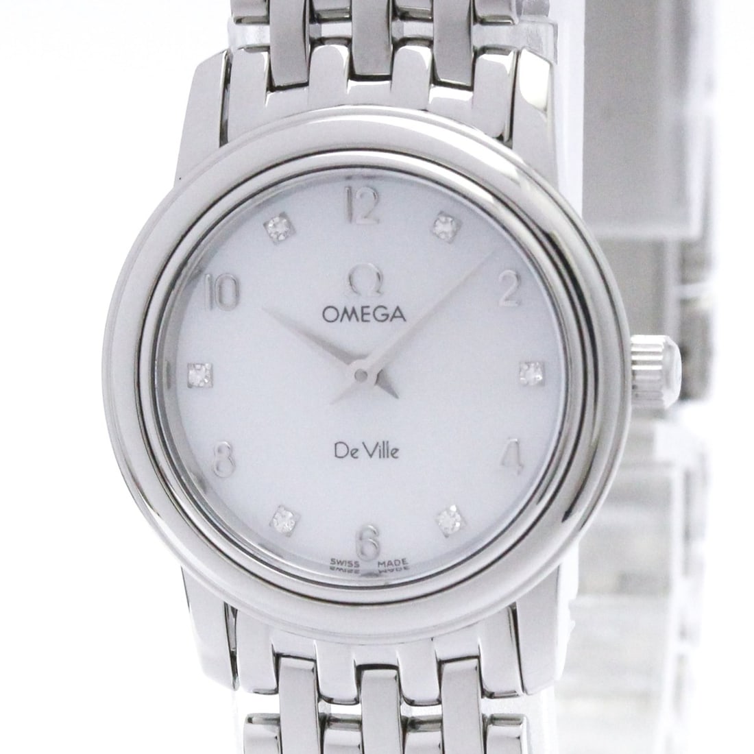 OMEGA De Ville Prestige Diamond MOP Steel Ladies Watch 4570.75 Polished: --- Catalog ---Category: SizeCase Diameter: 22mm / 0.87''Category: DesignType: WristwatchStyle: Dress/FormalGender: WomenColor (Dial): White shellMaterial (Band): Stainless steelMaterial (Case): Stain