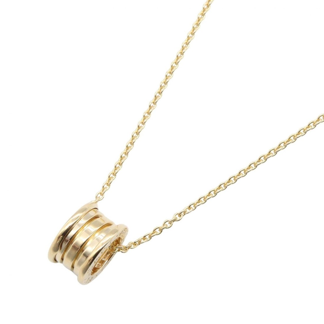 BVLGARI B-zero1 Necklace, 18K (Yellow Gold), Gold Tone, for Men and Women: --- Catalog ---Category: SizePendant Size: 14mm x 9mm / 0.55'' x 0.35''Neck Circumference: 41 cm / 16.14''Category: DesignColor: Yellow goldGender: Men,WomenMaterial: Yellow gold (18K)Necklace Type: N