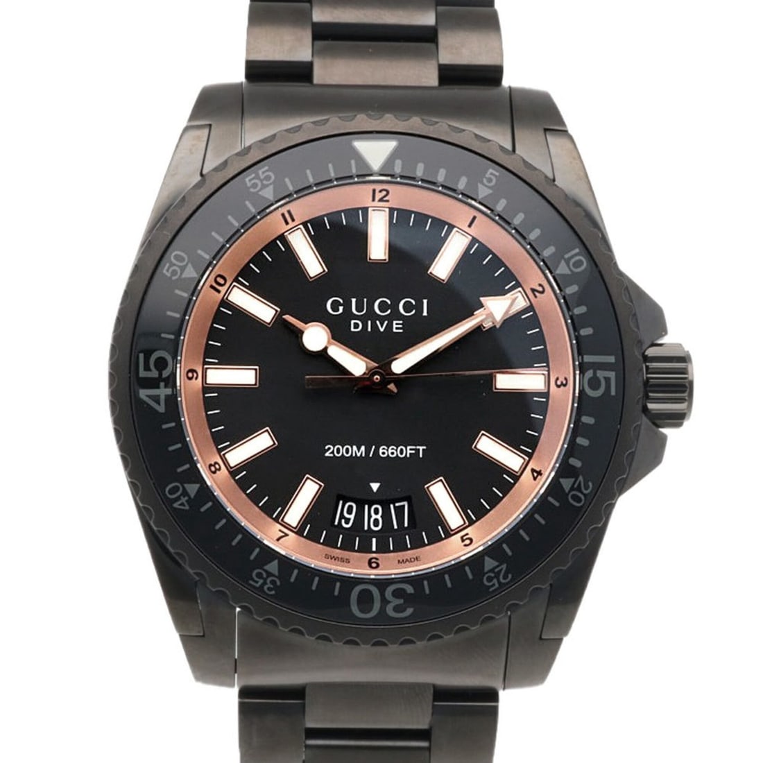 Gucci Dive Watch, Stainless Steel YA136213 (136.2), Quartz, Men's, GUCCI 200M: --- Catalog ---Category: SizeWrist Size: 19.5cm / 7.67''Case Diameter: 45.5mm / 1.79''Category: DesignType: WristwatchGender: MenColor (Dial): BlackMaterial (Band): Stainless steelMaterial (Case): Sta