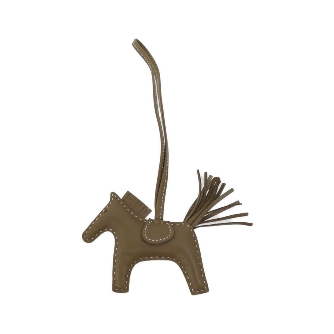 Hermes Rodeo Accessory Bag Charm PM 064929CA: --- Catalog ---Category: SizeSize (HxWxD): 75.00mm x 85.00mm / 2.95'' x 3.35''Category: DesignType: Handbag charmColor: Etoupe grayGender: Men,WomenMaterial: Agneau MiloCategory: GeneralMPN: