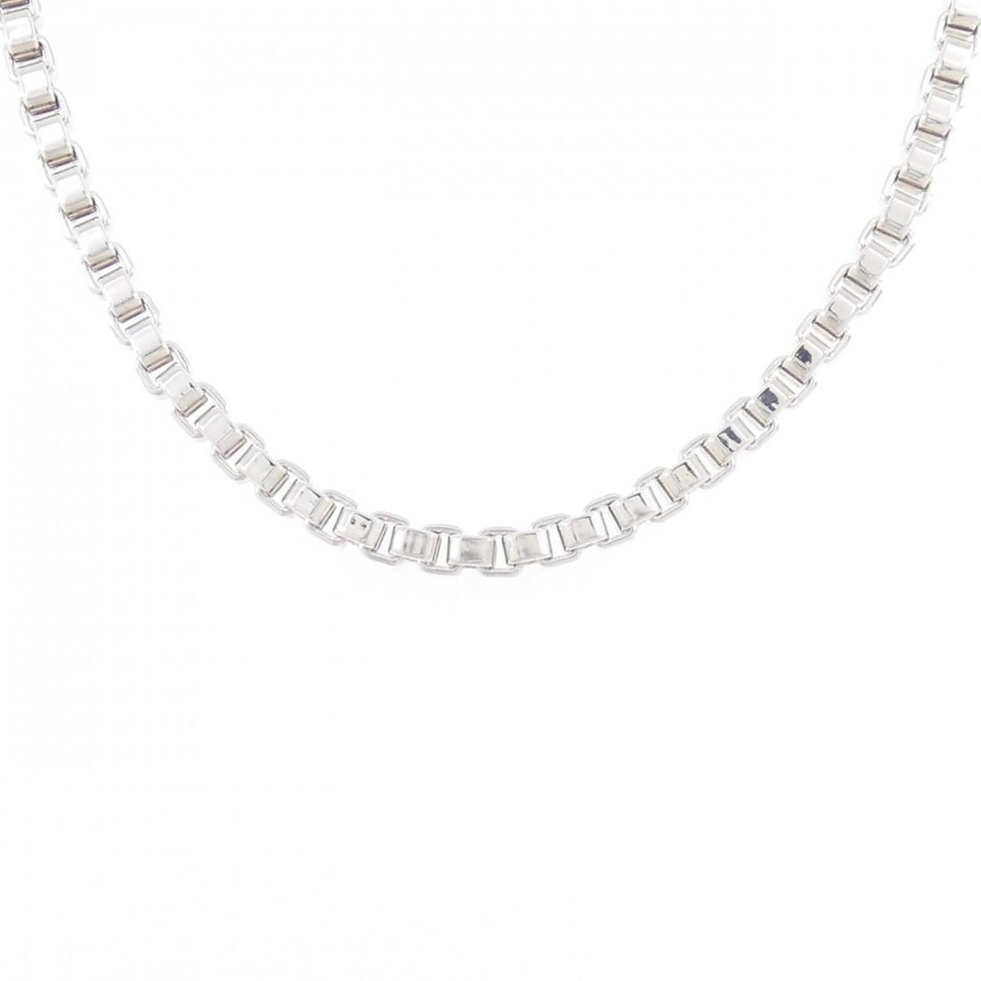 Tiffany Venetian Necklace: --- Catalog ---Category: SizeNeck Circumference: 46 cm / 18.11''Category: DesignMaterial: Silver 925Necklace Type: NecklaceCategory: GeneralBrand: Tiffany--- Item List ---Section: ConditionRanking: Ra