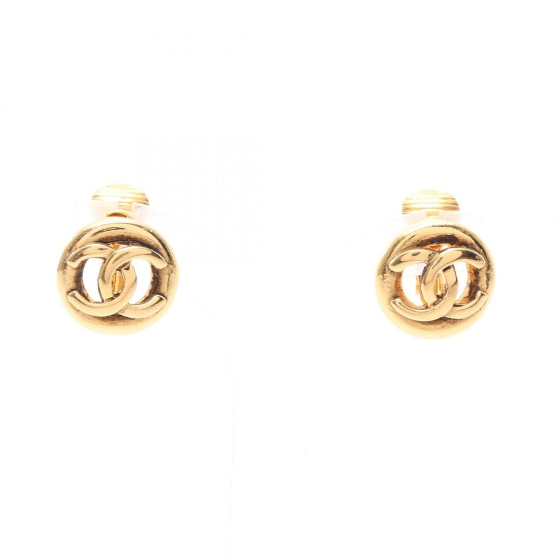 Chanel Coco Mark Earrings, Gold Plated (GP), Women's, Tone: --- Catalog ---Category: SizeSize (HxWxD): 14.00mm x 13.00mm / 0.55'' x 0.51''Category: DesignType: Clip earringsColor: GoldGender: WomenMaterial: Gold platingCategory: GeneralBrand: Chanel--- Item Li