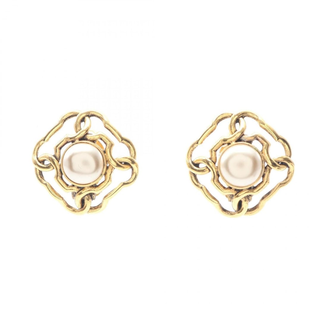 Chanel Coco Mark Earrings, Gold Plated (GP), Faux Pearl, Women's, Gold/White Tones: --- Catalog ---Category: SizeSize (HxWxD): 30.00mm x 30.00mm / 1.18'' x 1.18''Category: DesignType: Clip earringsColor: Gold, WhiteGender: WomenMaterial: Gold platingCategory: GeneralBrand: Chanel--- 