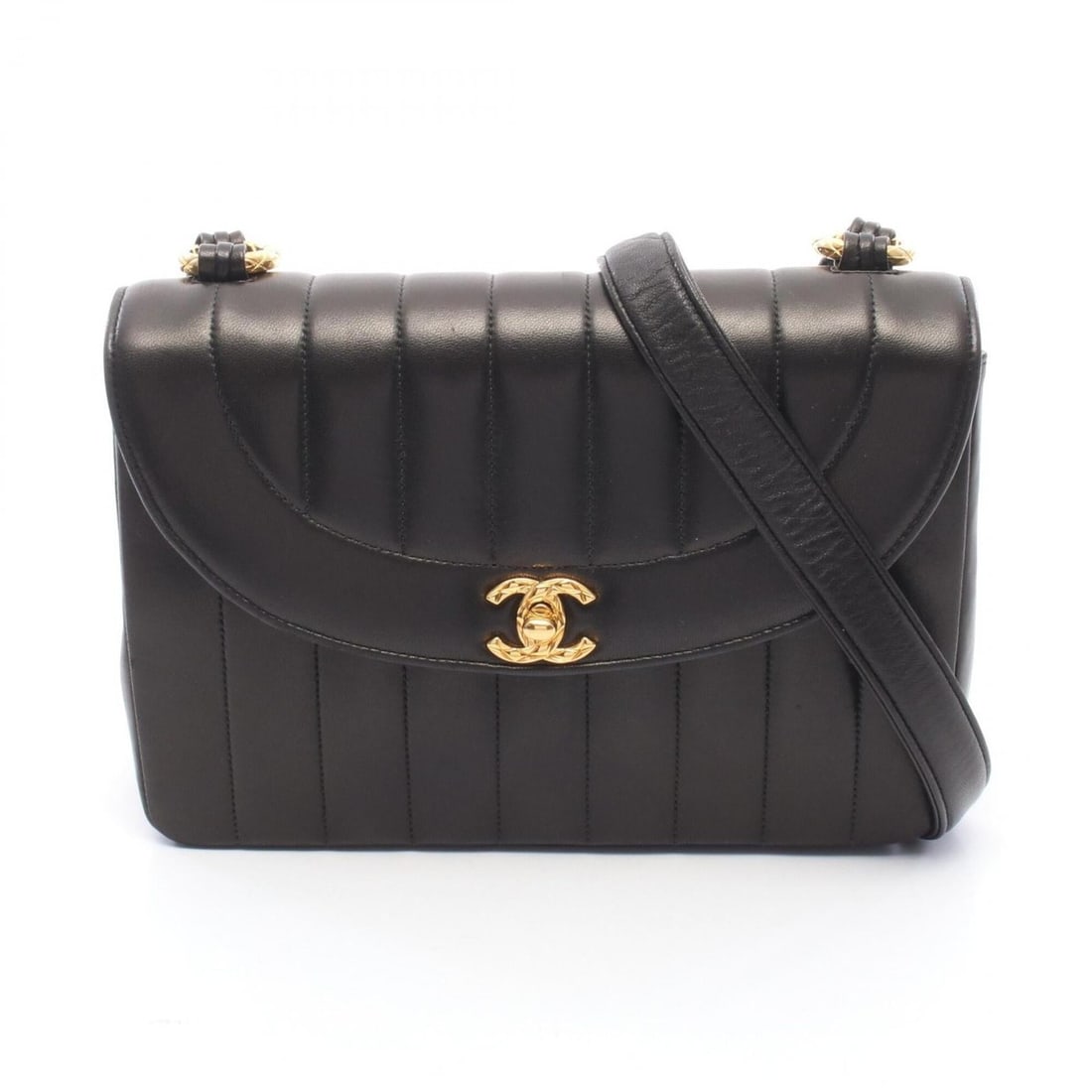 Chanel Mademoiselle Shoulder Bag/Handbag, Lambskin Leather, Women's, Black: --- Catalog ---Category: SizeSize (HxWxD): 15.5cm x 23cm x 6.5cm / 6.1'' x 9.05'' x 2.55''Category: DesignType: Handbag, Shoulder bagColor: BlackGender: WomenMaterial: Leather Leather/Fur Type: Lambsk