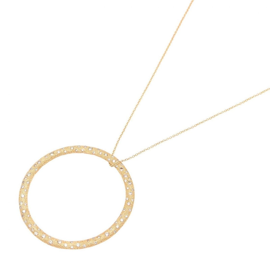 Tiffany & Co. Diamond Hammered Circle Large Necklace, 18K (Yellow Gold), Diamond, Women's,: --- Catalog ---Category: SizePendant Size: 46mm x 46mm / 1.81'' x 1.81''Neck Circumference: 46 cm - 49 cm / 18.11'' - 19.29''Category: DesignColor: Clear, GoldGender: WomenMaterial: Yellow gold (18K)N