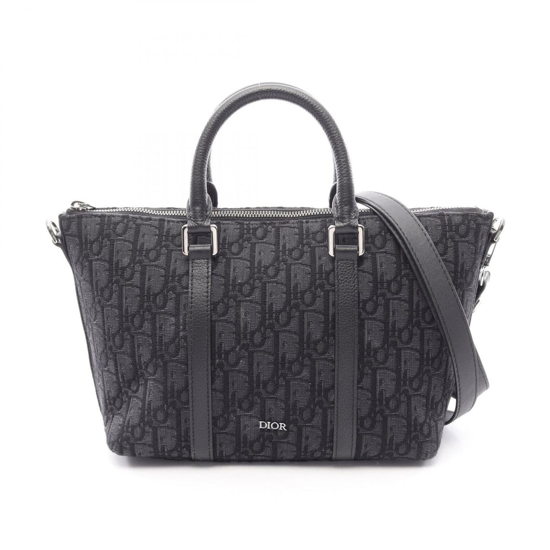 Christian Dior Dior Weekender 25 Oblique 2-Way Handbag, Canvas and Leather, Men's, Navy/Black,: --- Catalog ---Category: SizeSize (HxWxD): 18cm x 23cm x 12cm / 7.08'' x 9.05'' x 4.72''Category: DesignType: Handbag, Weekend bagColor: Black, NavyGender: MenMaterial: Canvas , Leather Category: Gene