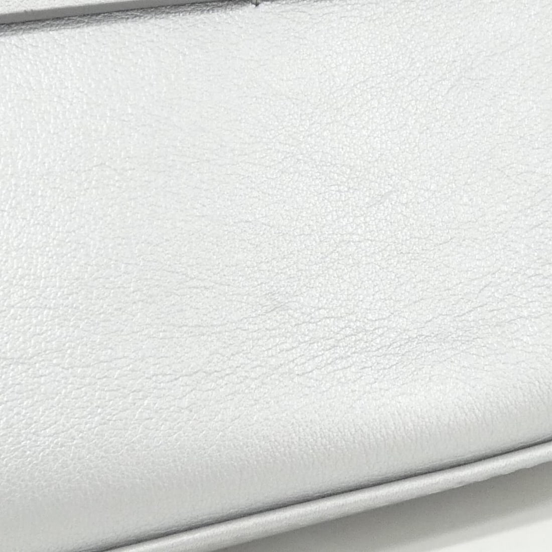 Chanel 82660 handbag - 8