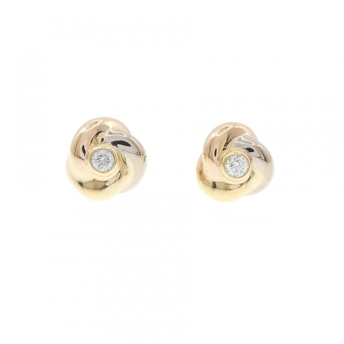 Cartier Baby Trinity Earrings: --- Catalog ---Category: SizeSize (HxWxD): 8.00mm x 7.70mm / 0.31'' x 0.30''Category: DesignType: Stud earringsStone: DiamondGender: WomenMaterial: Pink gold (18K), White gold (18K), Yellow gold (18K)