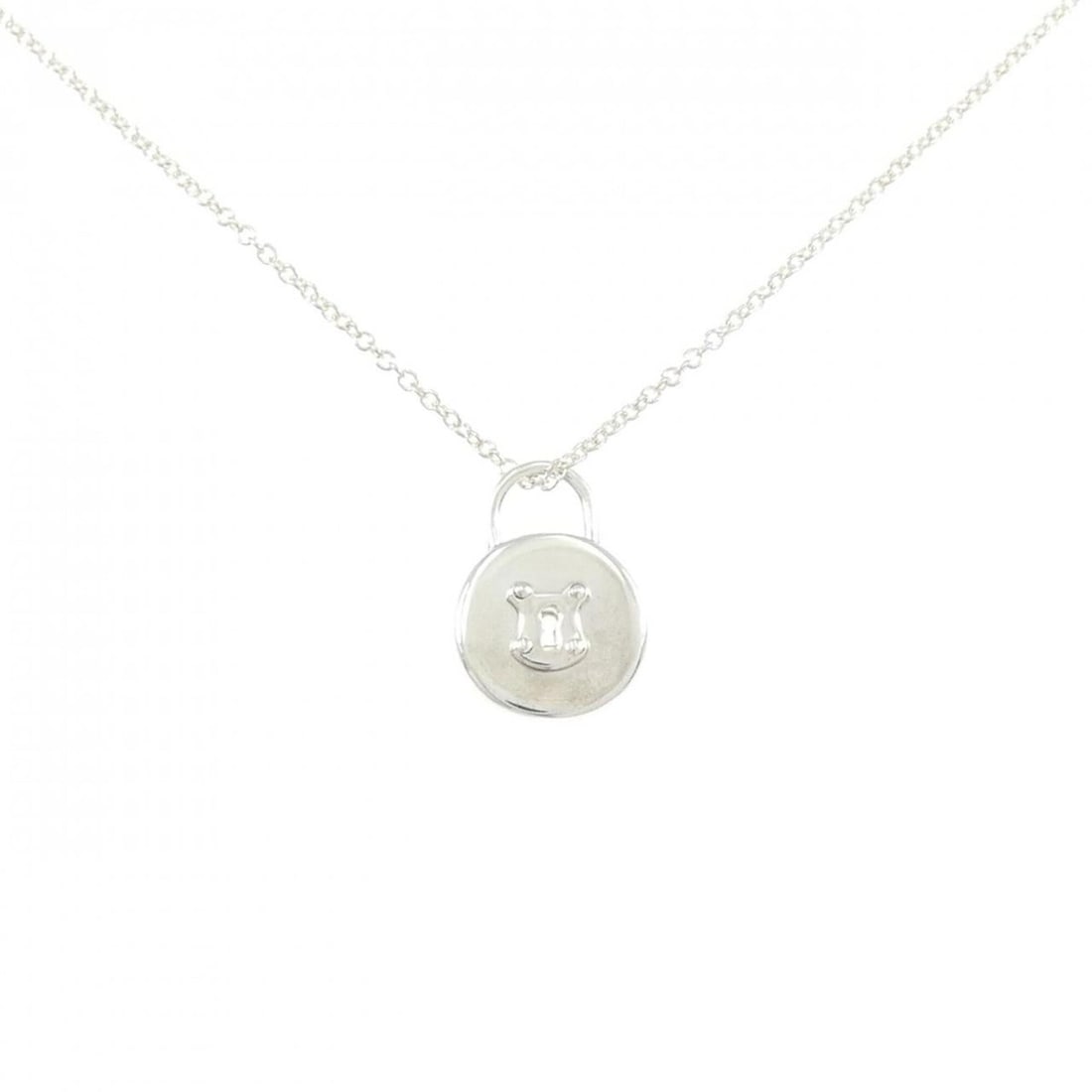 Tiffany Lock Necklace: --- Catalog ---Category: SizePendant Size: 13.8mm x 10mm / 0.54'' x 0.39''Neck Circumference: 41 cm / 16.14''Category: DesignGender: WomenMaterial: Silver 925Pendant Type: PendantNecklace Type: