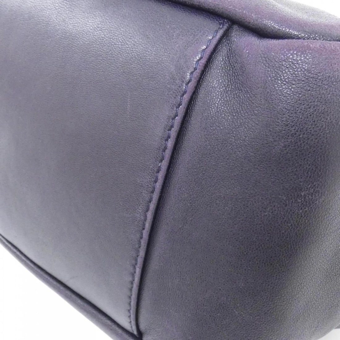Chanel 46142 Shoulder Bag - 4