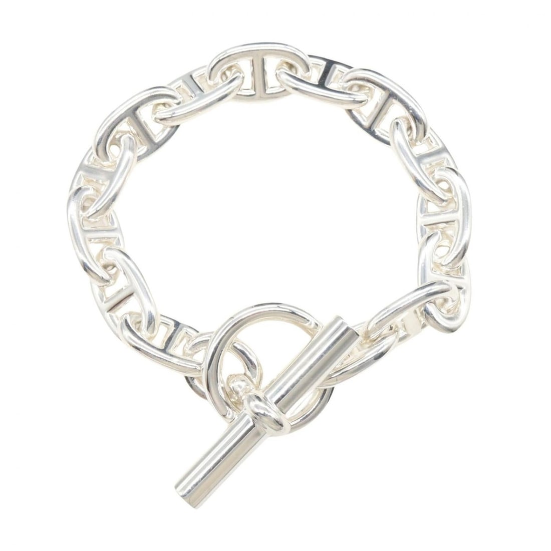 Hermes Chaine d'Ancre MM 14-link bracelet, sterling silver (925), women's accessory, tone.: --- Catalog ---Category: SizeLength: 14.5cm / 5.7''Category: DesignType: Charm braceletColor: SilverGender: WomenMaterial: Silver 925Category: GeneralBrand: Hermes--- Item List ---Section: ConditionRa