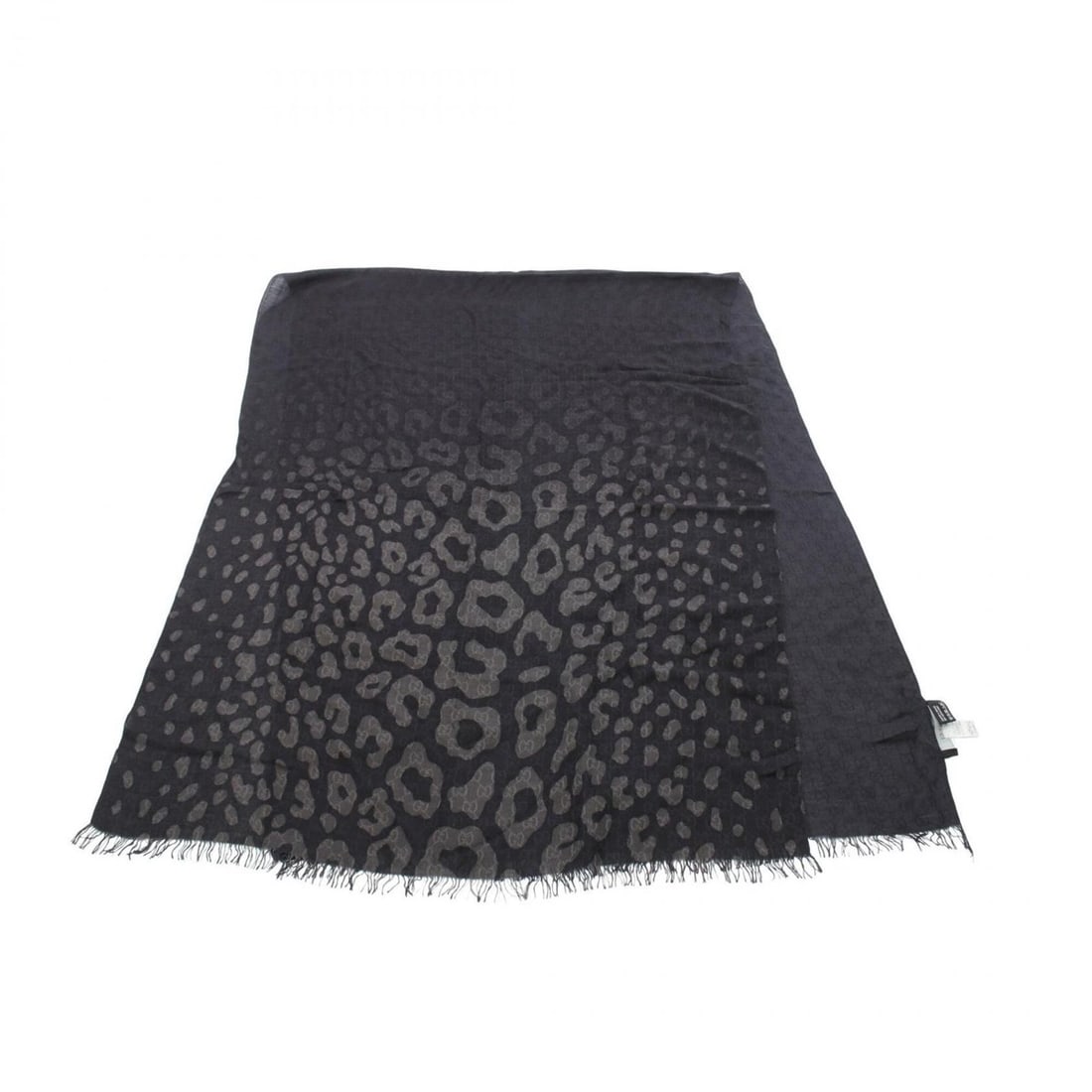 Gucci GG pattern leopard print stole, clothing, rayon, women's, black/gray, 325338: --- Catalog ---Category: SizeSize (LxW): 1.82m x 66cm / 71.65'' x 25.98''Category: DesignType: StoleColor: Black, GrayGender: WomenMaterial: Rayon Category: GeneralMPN: 325338Brand: Gucci--- Item List