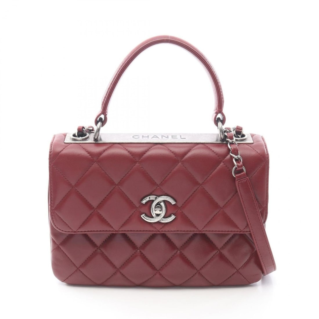 Chanel Trendy CC Shoulder Bag, Small, Top Handle, Flap Handbag, Leather, Women's, Bordeaux (A92236): --- Catalog ---Category: SizeSize (HxWxD): 17cm x 25cm / 6.69'' x 9.84''Category: DesignType: Handbag, Shoulder bagColor: BordeauxGender: WomenMaterial: Leather Category: GeneralMPN: A92236Brand: Chan