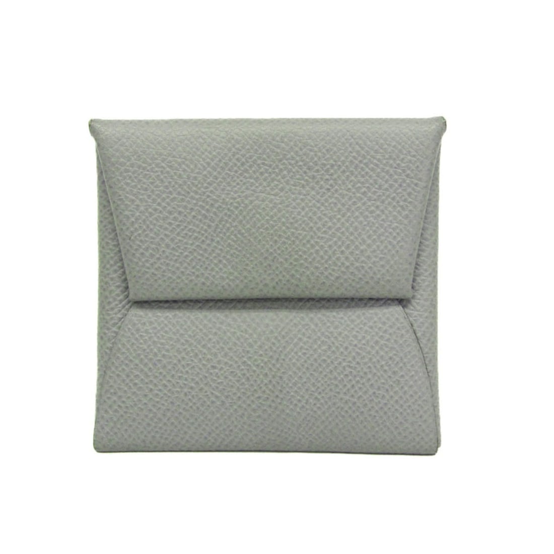 Hermes Bastia Women,Men Epsom Leather Coin Purse/coin Case Light Blue Gray: --- Catalog ---Category: SizeSize (HxWxD): 8cm x 8cm / 3.14'' x 3.14''Category: DesignType: Coin purse/coin caseColor: Light blue grayGender: Women,MenMaterial: Epsom leather Category: GeneralLine: Ba