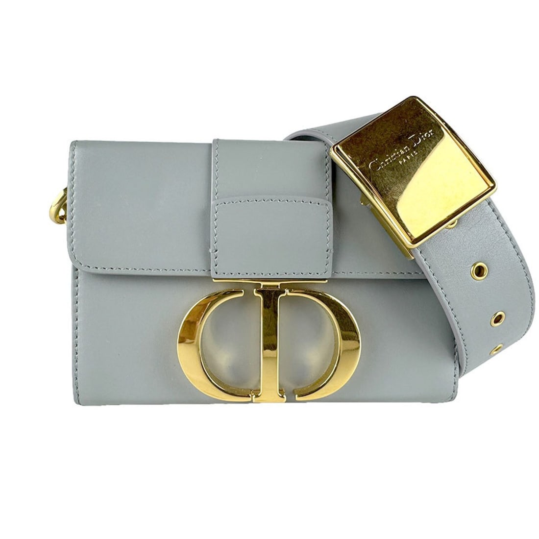 Christian Dior 30 Montaigne Leather Shoulder Bag, Gray Gold, Women's (z9722): --- Catalog ---Category: SizeSize (HxWxD): 12cm x 17cm x 5cm / 4.72'' x 6.69'' x 1.96''Category: DesignType: Shoulder bagColor: GrayGender: WomenMaterial: Leather Category: GeneralBrand: Christian Dio