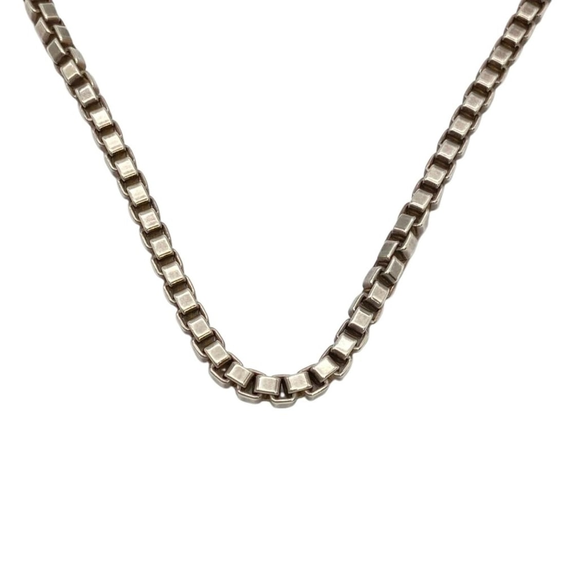 Tiffany & Co. Venetian Necklace, SV925, 37.9g, Silver: --- Catalog ---Category: SizeNeck Circumference: 46 cm / 18.11''Category: DesignColor: SilverGender: WomenMaterial: Silver 925Necklace Type: NecklaceCategory: GeneralBrand: Tiffany--- Item List ---Sec