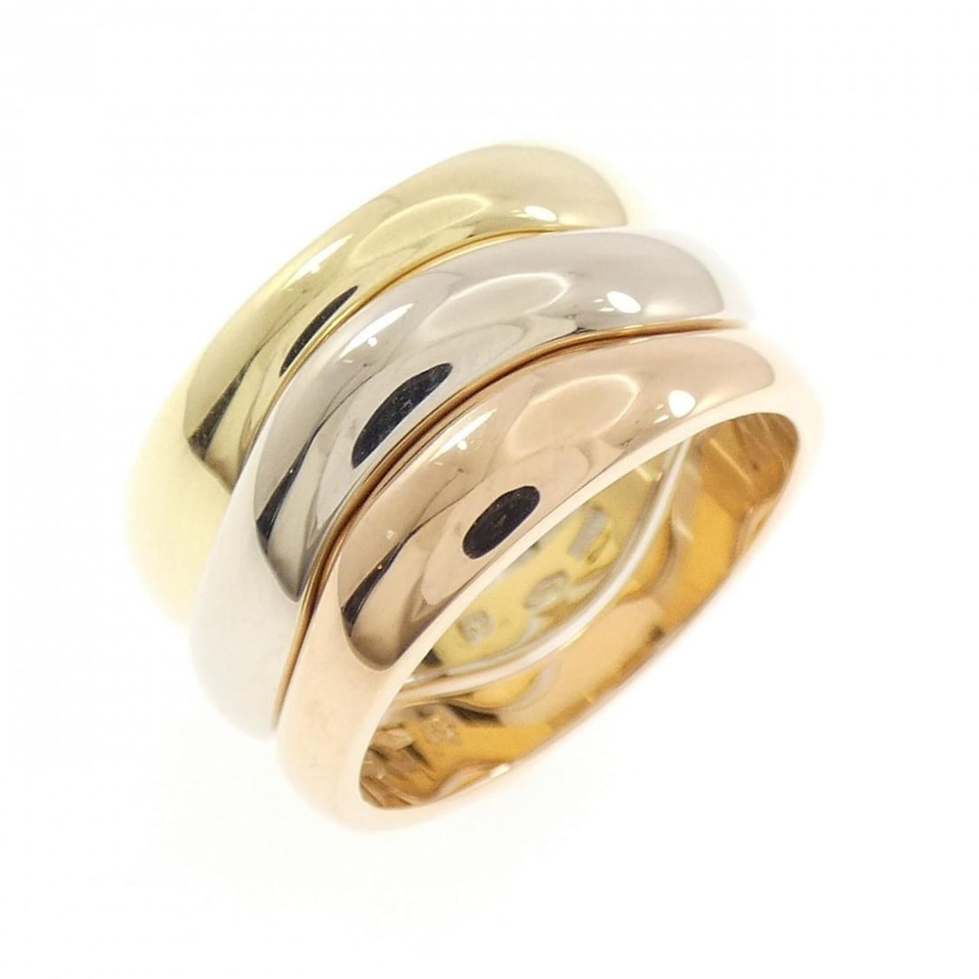 Cartier Love Me Ring: --- Catalog ---Category: PackNumber in Pack: 3Category: SizeWeight: 14.6g / 0.51oz.JP Size: 13US Size: 6.5Brand Size: 53Category: DesignType: Band ringColor: Pink, White, YellowMetal: GoldGender: