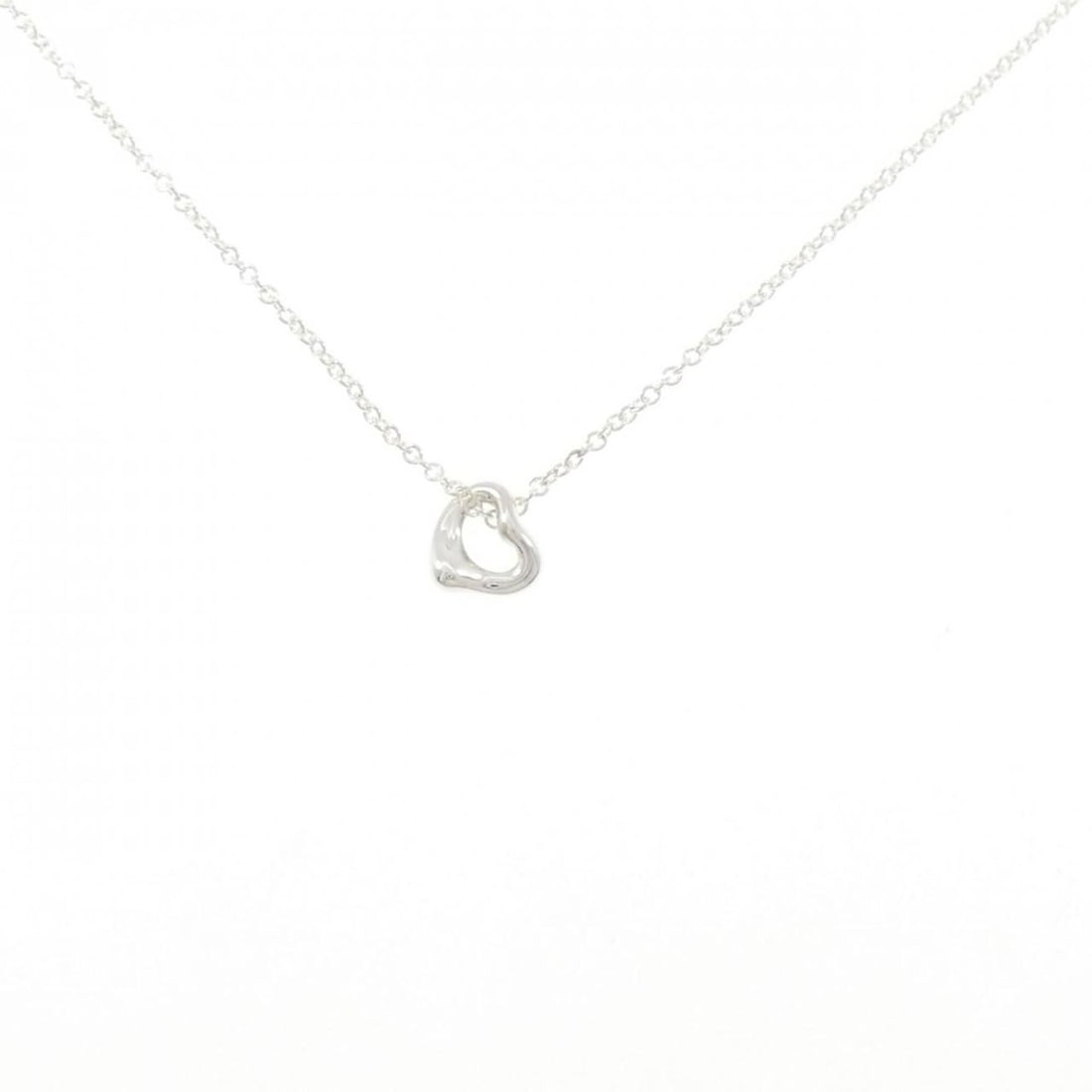 Tiffany Open Heart Necklace: --- Catalog ---Category: SizePendant Size: 6.7mm x 6.7mm / 0.26'' x 0.26''Neck Circumference: 41 cm / 16.14''Category: DesignGender: WomenMaterial: Silver 925Pendant Type: PendantNecklace Type: