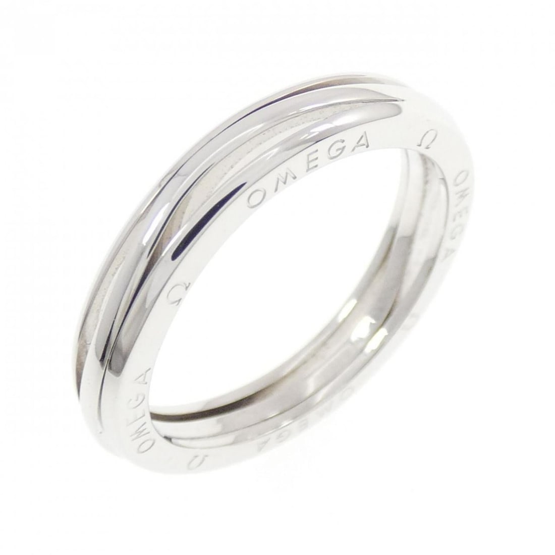Omega 750WG Ring: --- Catalog ---Category: SizeUS Size: 8.5Brand Size: 57Category: DesignType: Band ringGender: WomenMaterial: White gold (18K)Category: GeneralBrand: Omega--- Item List ---Section: ConditionRanking: Ra