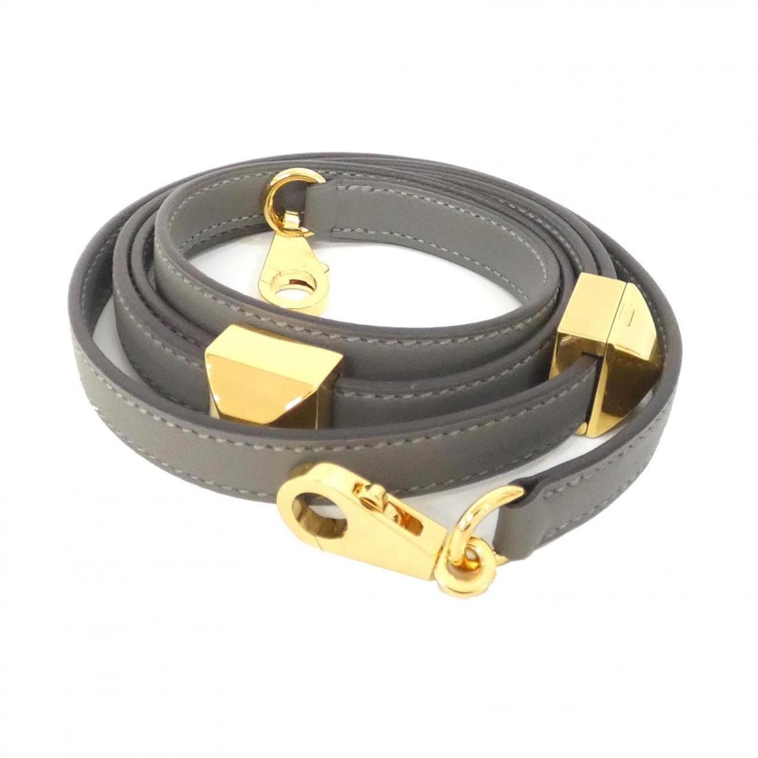 Hermes Hermès Clou Medor 084246CC Strap: --- Catalog ---Category: SizeSize (HxWxD): 113cm x 1.4cm / 44.48'' x 0.55''Category: DesignType: StrapColor: GrayGender: Men,WomenMaterial: Swift leatherCategory: GeneralMPN: 084246CCBrand: Hermes---